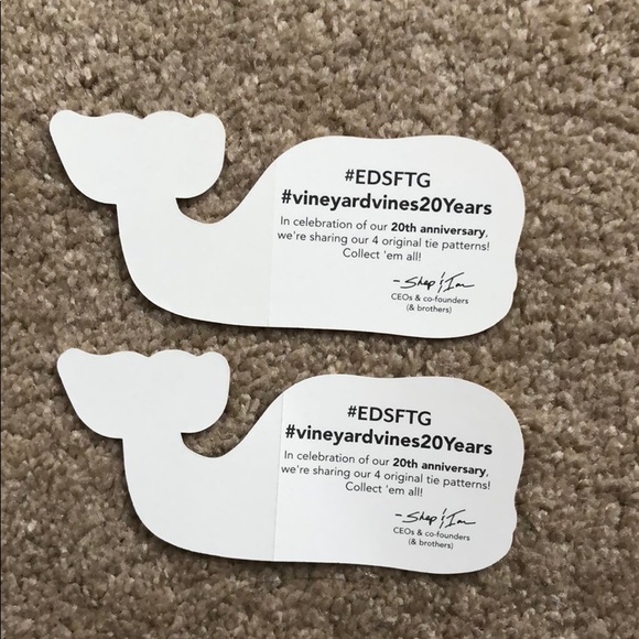 New Vineyard Vines sunglasses and 2 stickers - Picture 5 of 5